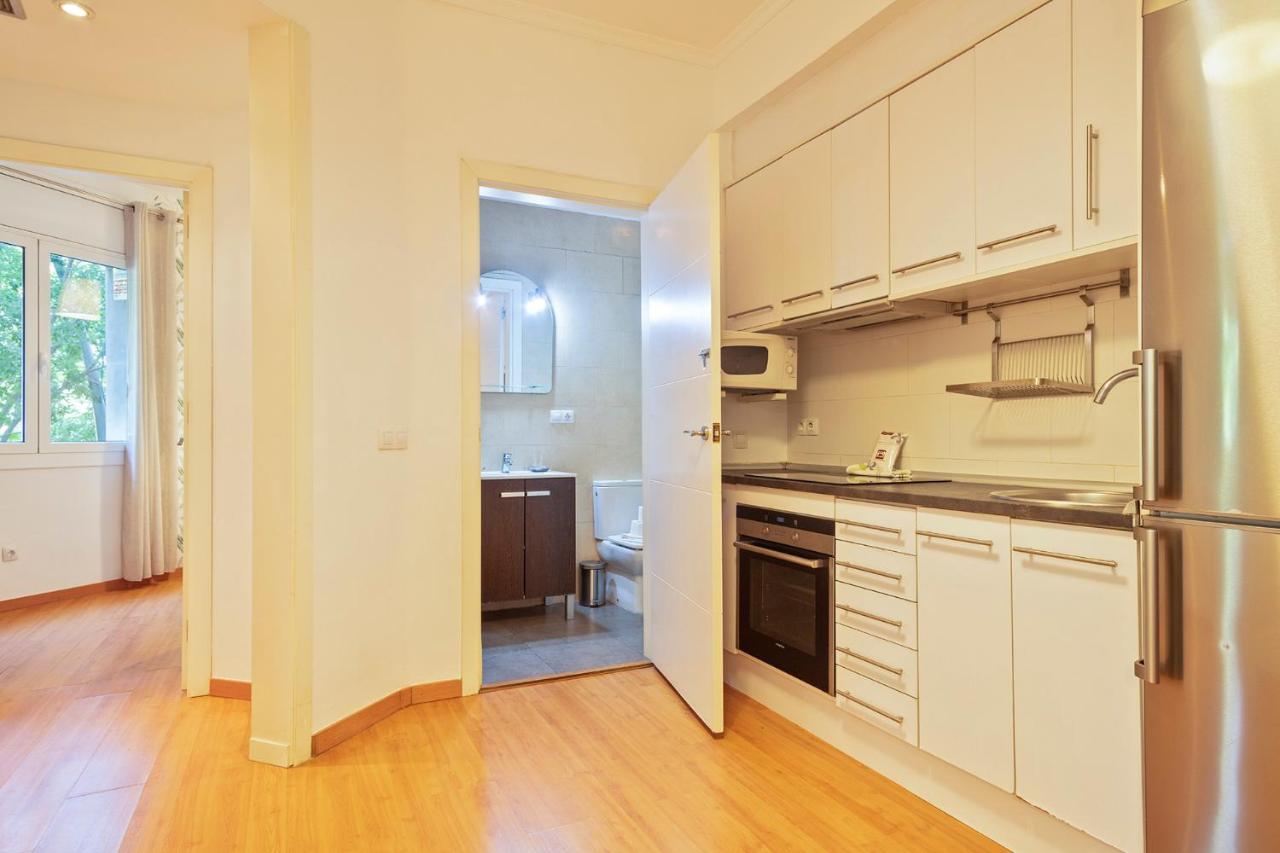 Alcam Paseo San Juan Appartement Barcelona Buitenkant foto